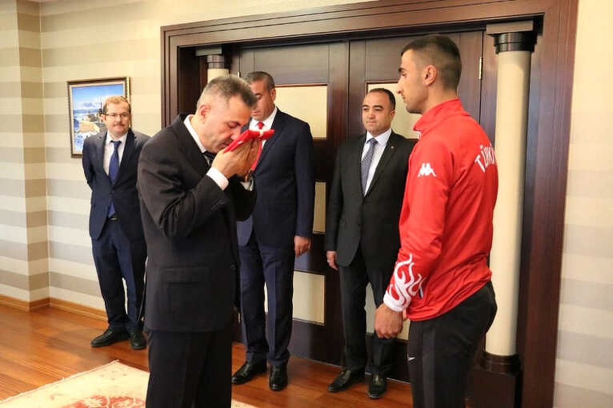 Ağrı\' da 19 Mayıs Coşkusu