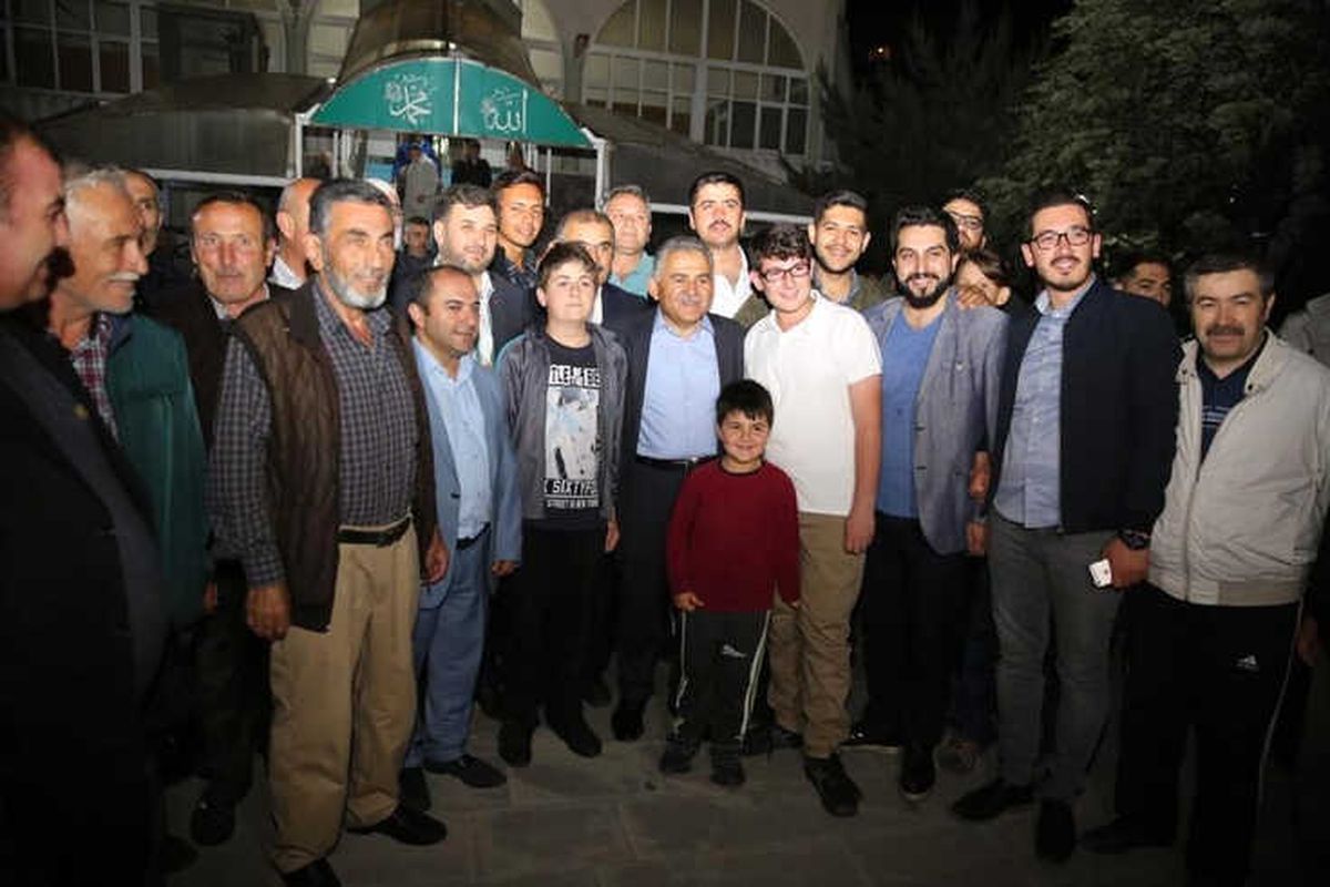 Başkan Mbüyükkılıç, Esenyurt Halkı ile Bir Araya Geldi