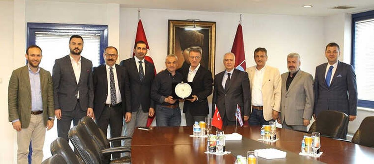 Çalımbay\'a Teşekkür Plaketi Verildi