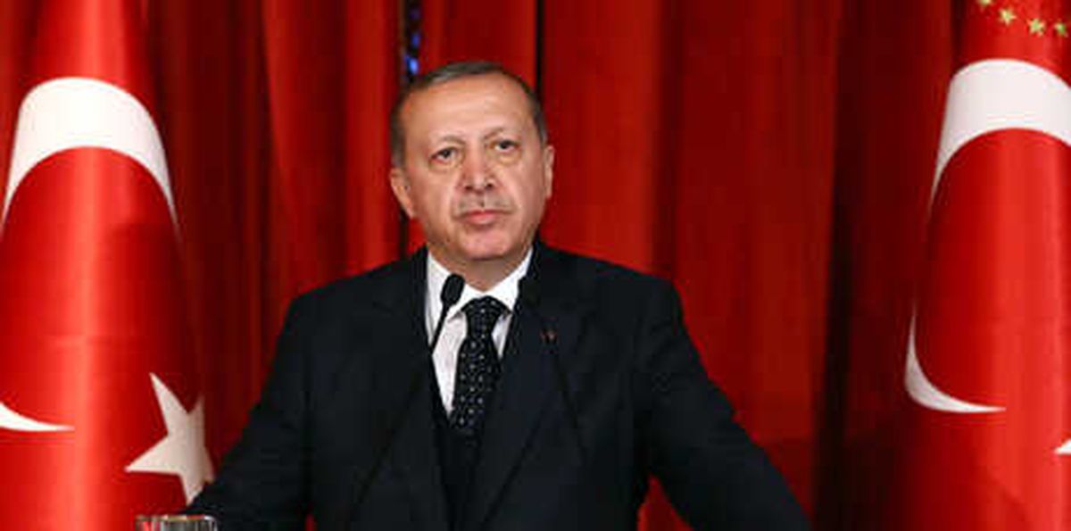Cumhurbaşkanı Erdoğan Şampiyon Olan Galatasaray\'ı Tebrik Etti