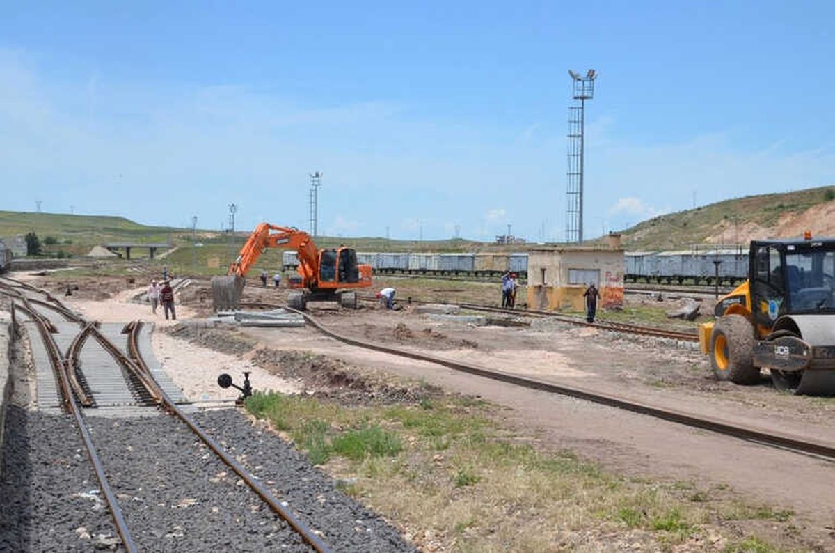 Demiryolu ile Diyarbakır Kurtalan Arası 2 Saate İndi