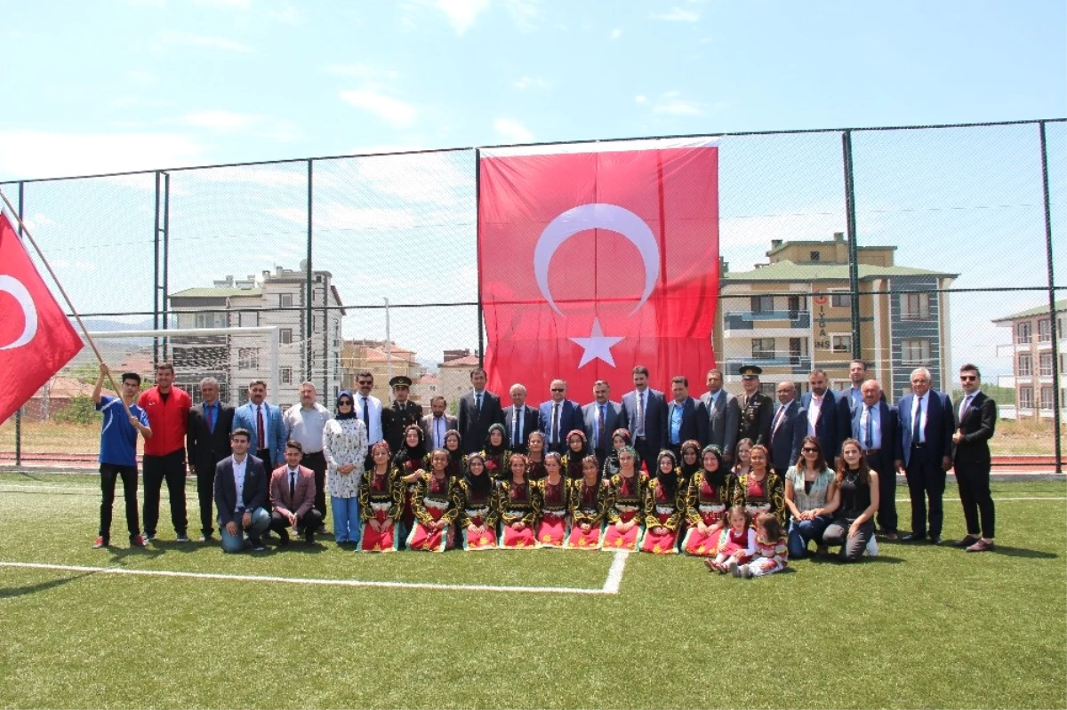 Develide 19 Mayıs Atatürk\'ü Anma, Gençlik ve Spor Bayramı Kutlamaları