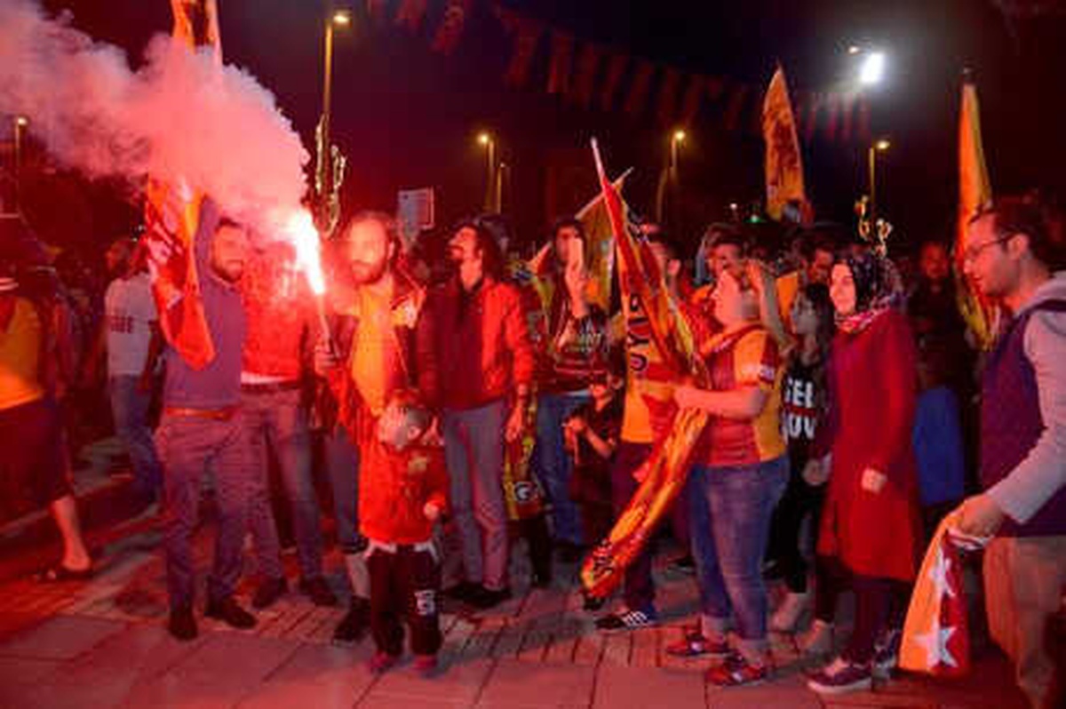 Galatasaray\'ın Şampiyonluğu Kayseri\'de de Kutlandı