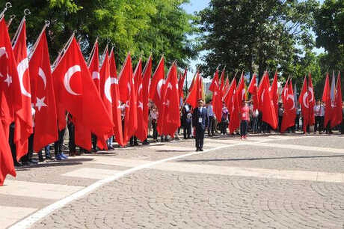 Gaziantep\'te Coşkulu 19 Mayıs Kutlaması