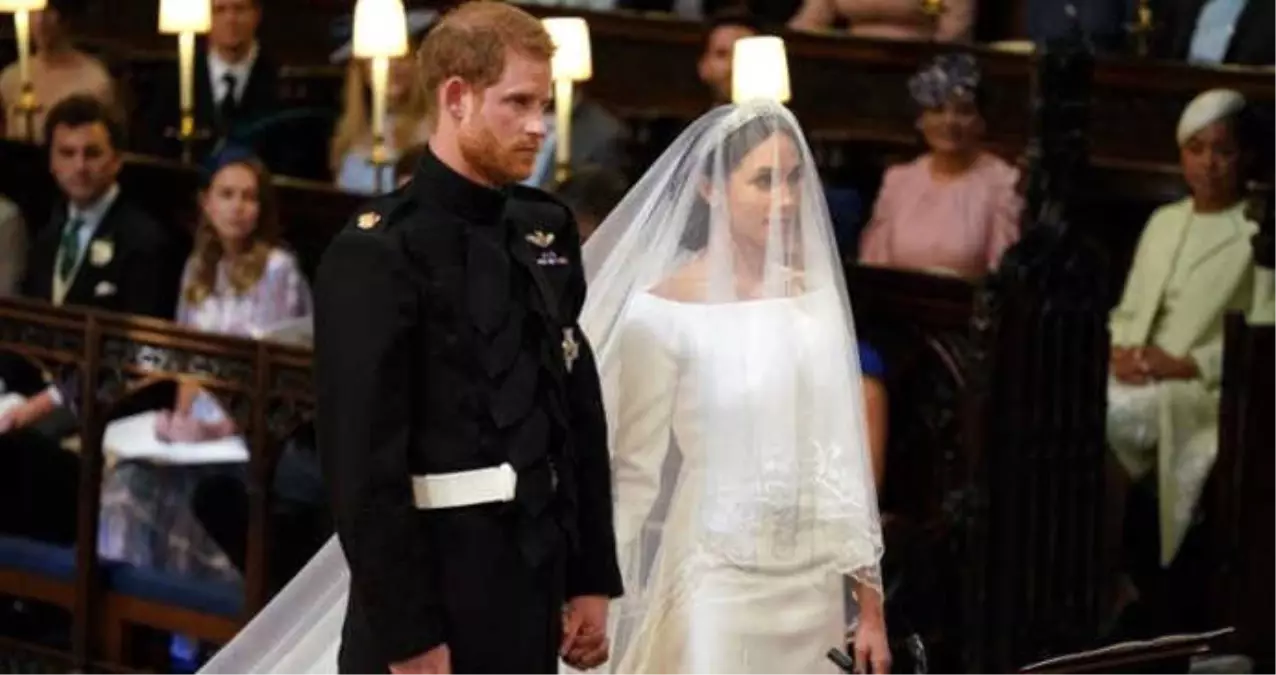 Meghan Markle\'nin 21 Yıl Önce Çektirdiği Fotoğraf Sosyal Medyada Gündem Oldu