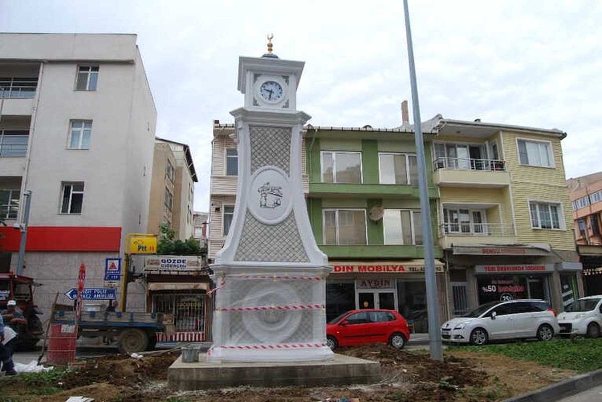 Saat Kulesi Malkara İlçe Merkezine Modern Görünüm Kazandırdı