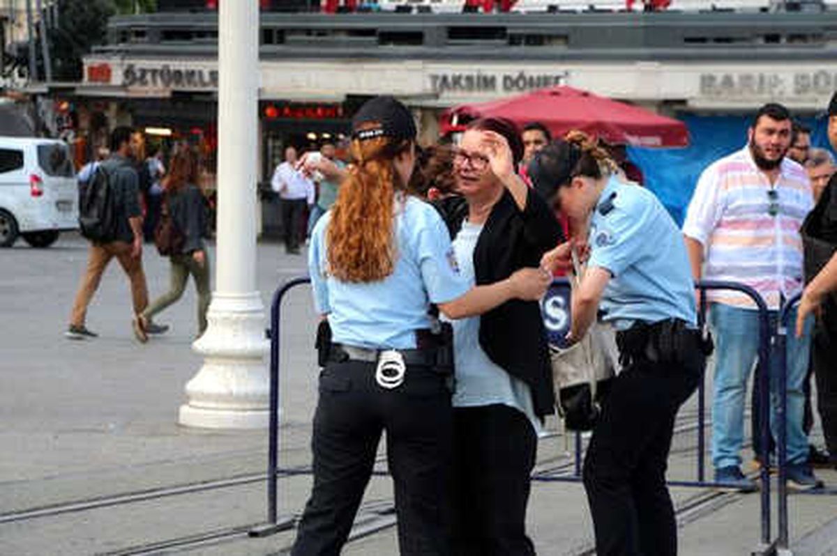 Taksim\'de 19 Mayıs Töreni