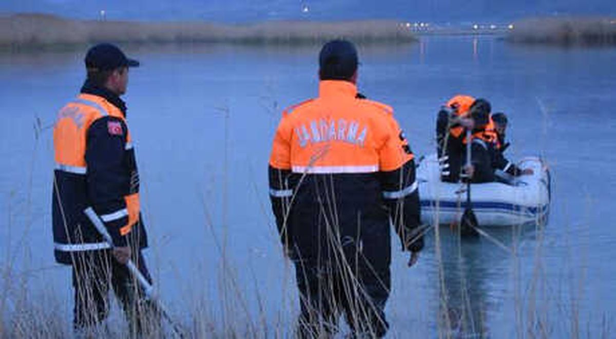 Van\'da Kaçak Avlanan 44 Ton 520 Kilo İnci Kefali Ele Geçirildi