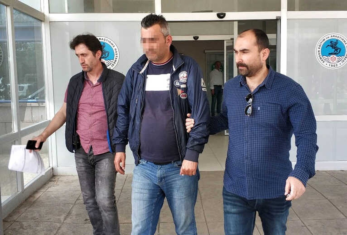 Zeytin Tenekeleri İçine Gizlenmiş Kaçak Sigarayla Yakalanan Şahıs Adliyede