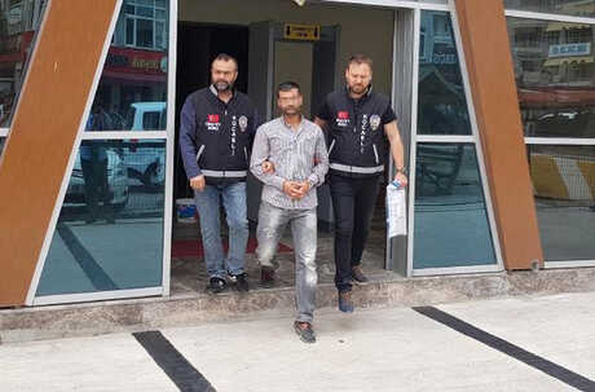Akrabasını Öldürüp, Gömen Kişiye Yardım Eden Şüpheli Yakalandı