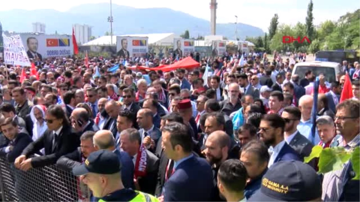 Avrupalı Türkler, Cumhurbaşkanı Erdoğan İçin Saraybosna\'ya Akın Etti