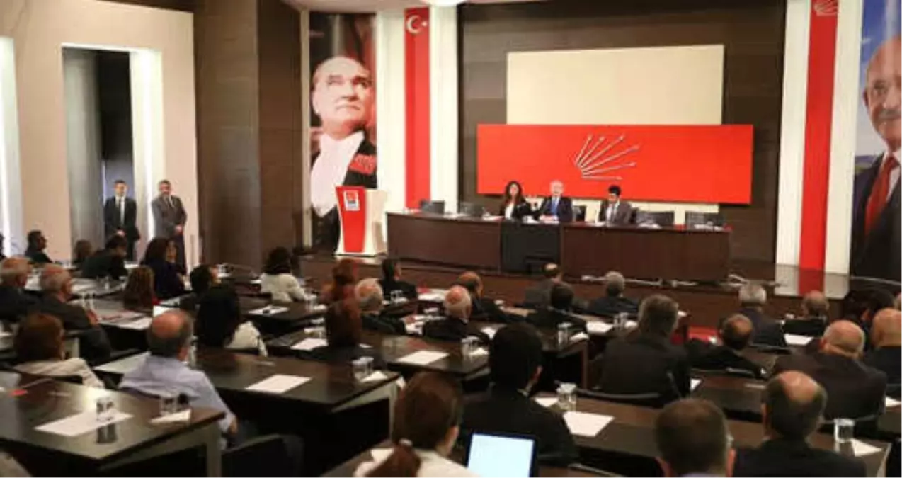 CHP\'nin İstanbul Milletvekili Adayları Belli Oldu! İşte Listeye Giren İsimler