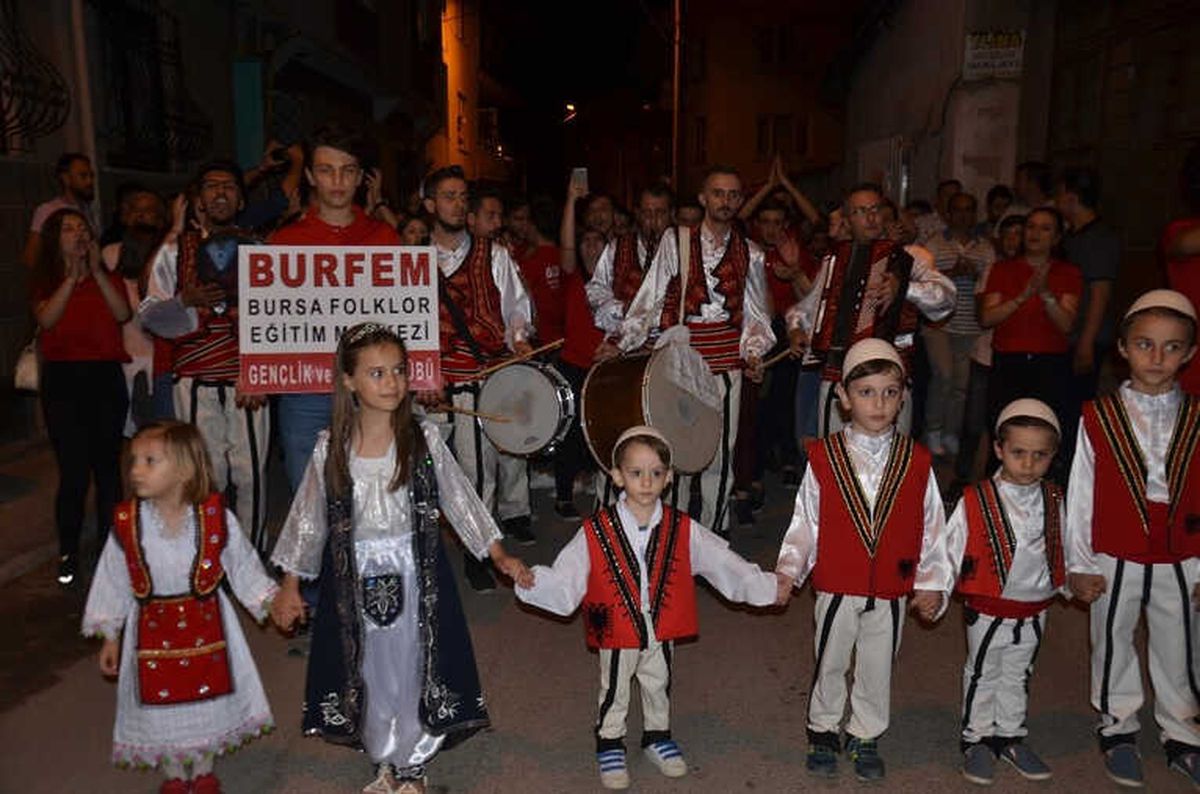Düğün Değil Sahur