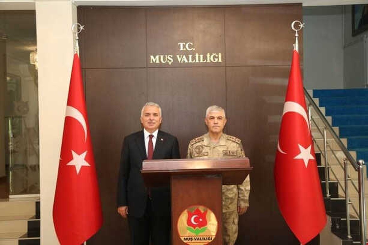 Jandarma Genel Komutanı Orgeneral Arif Çetin Muş\'ta