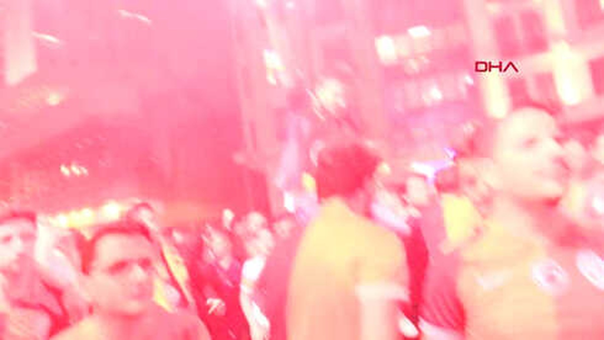 Taksim Meydanı\'nda Şampiyonluk Coşkusu-2