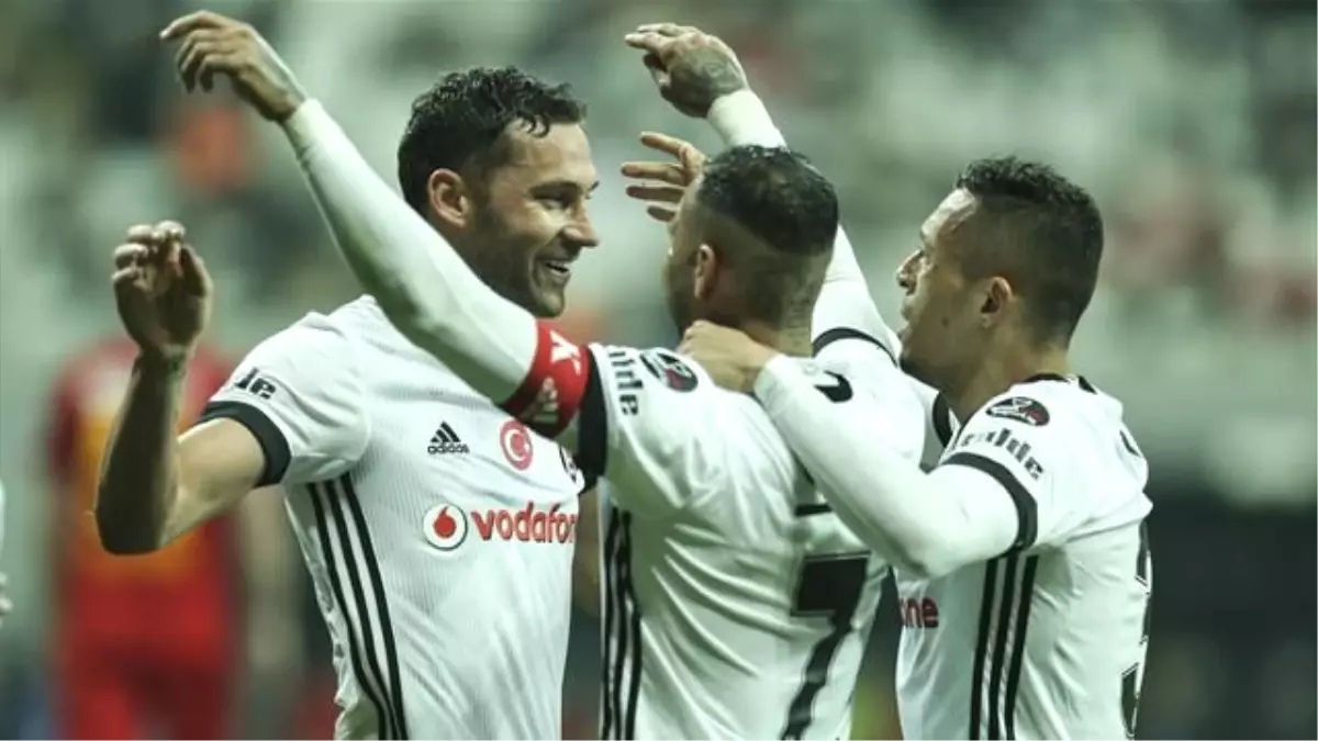 Tosic, Beşiktaş\'a Veda Etti