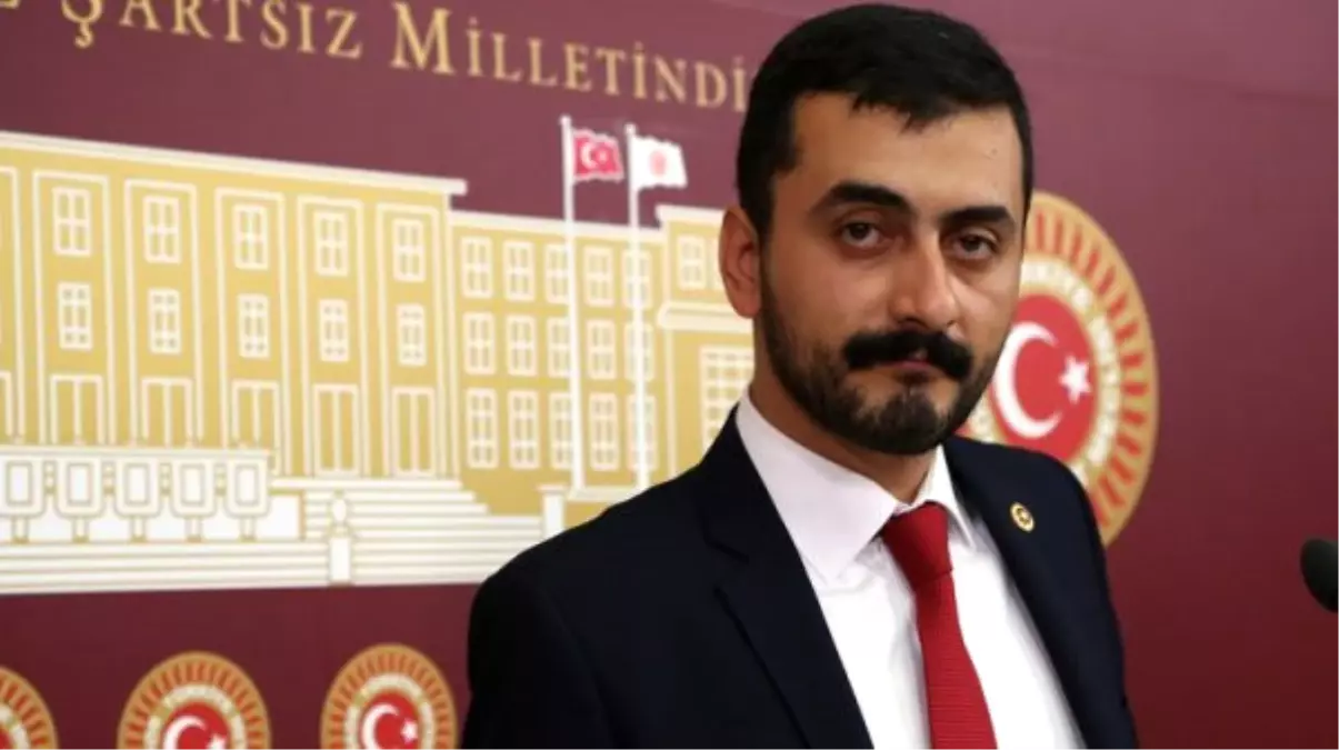 CHP\'de Liste Dışı Kalan Eren Erdem\'e Yurt Dışı Yasağı Konuldu