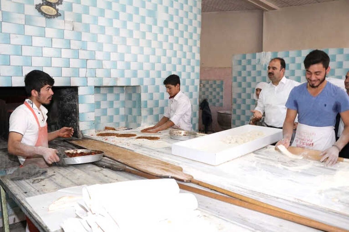 Çiftçi Bozovalılarla Buluştu