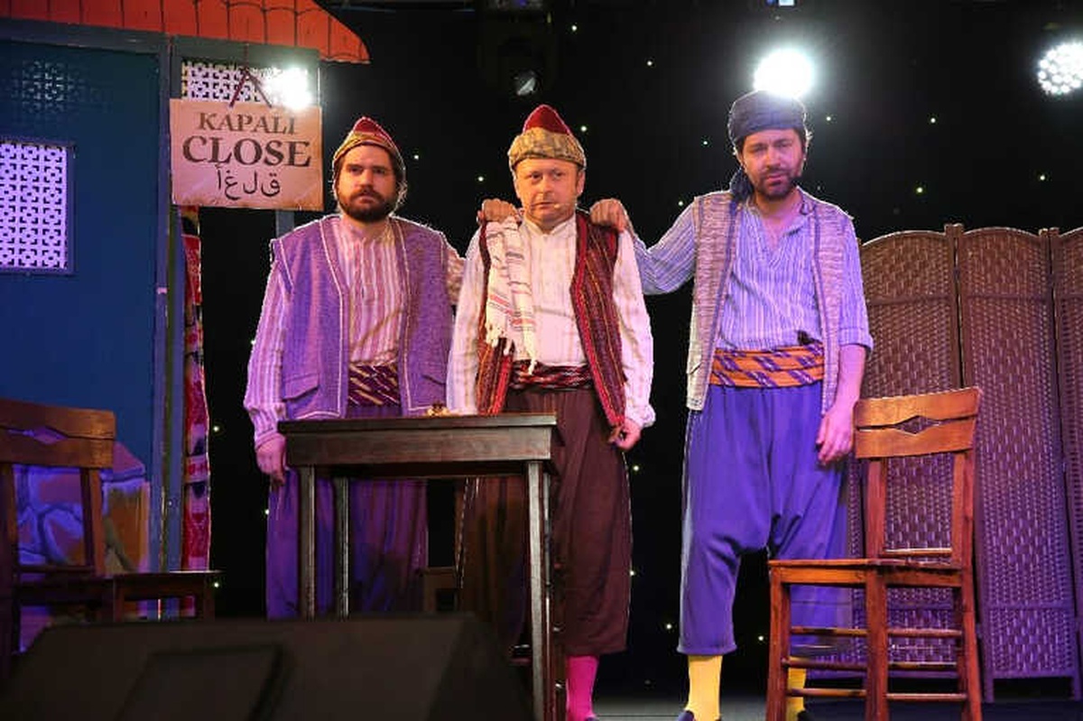 Eski Zaman Hikayesi\' Atakum\'da Sahnelendi