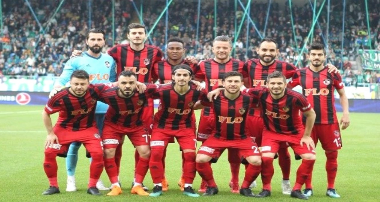 Gazişehir Gaziantep İkinci Kez Süper Lig Şansını Kaçırdı
