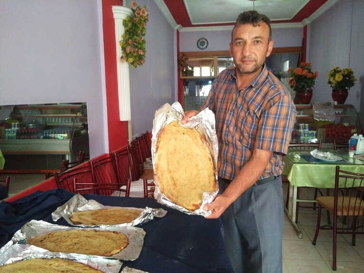 Hisarcık\'ta Bir İlk, İftarlık Tahinli Pide