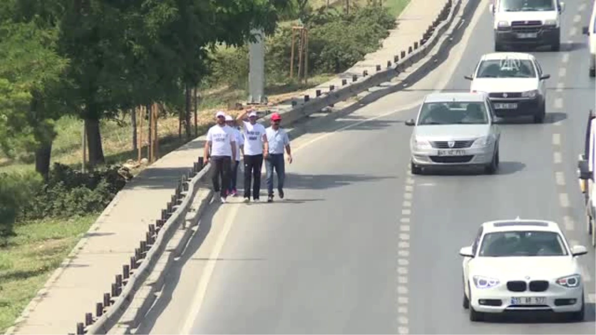 İşten Çıkarılan İşçiler CHP Genel Merkezi\'ne Yürüyüş Başlattı