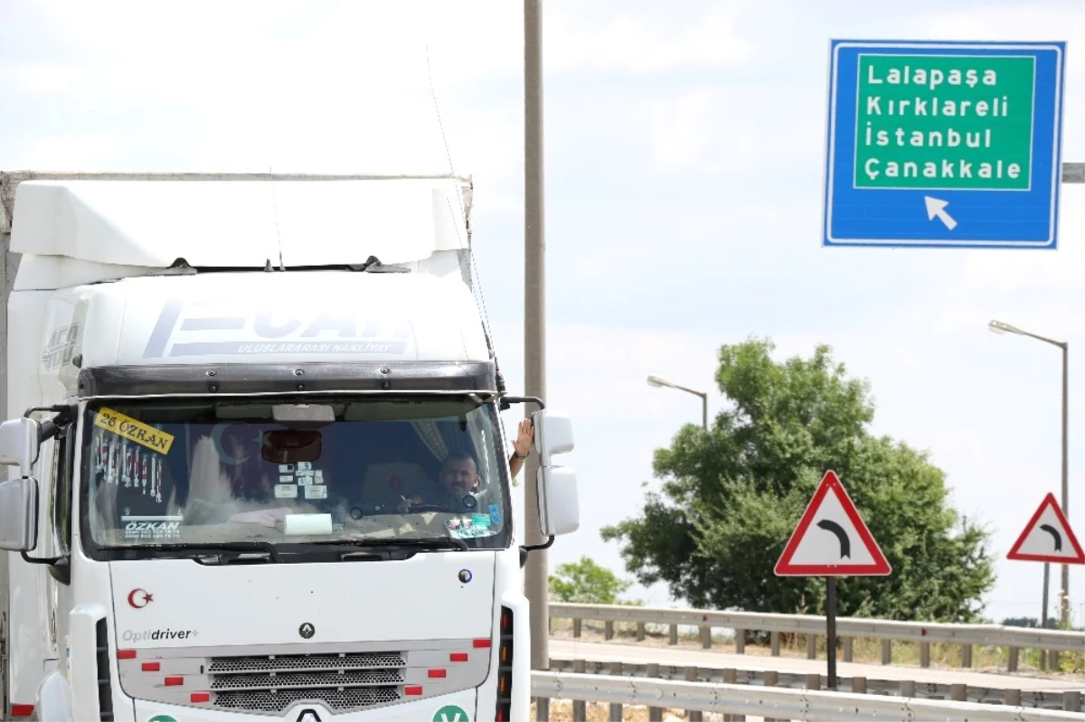 Kapıkule\'de \'Çile\' Kuyruğu: 22 Kilometre