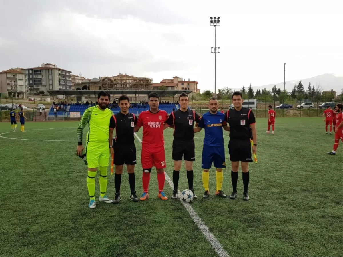 Malatya İdmanyurdu Play-Off İlk Maçında Rakibini Farklı Yendi