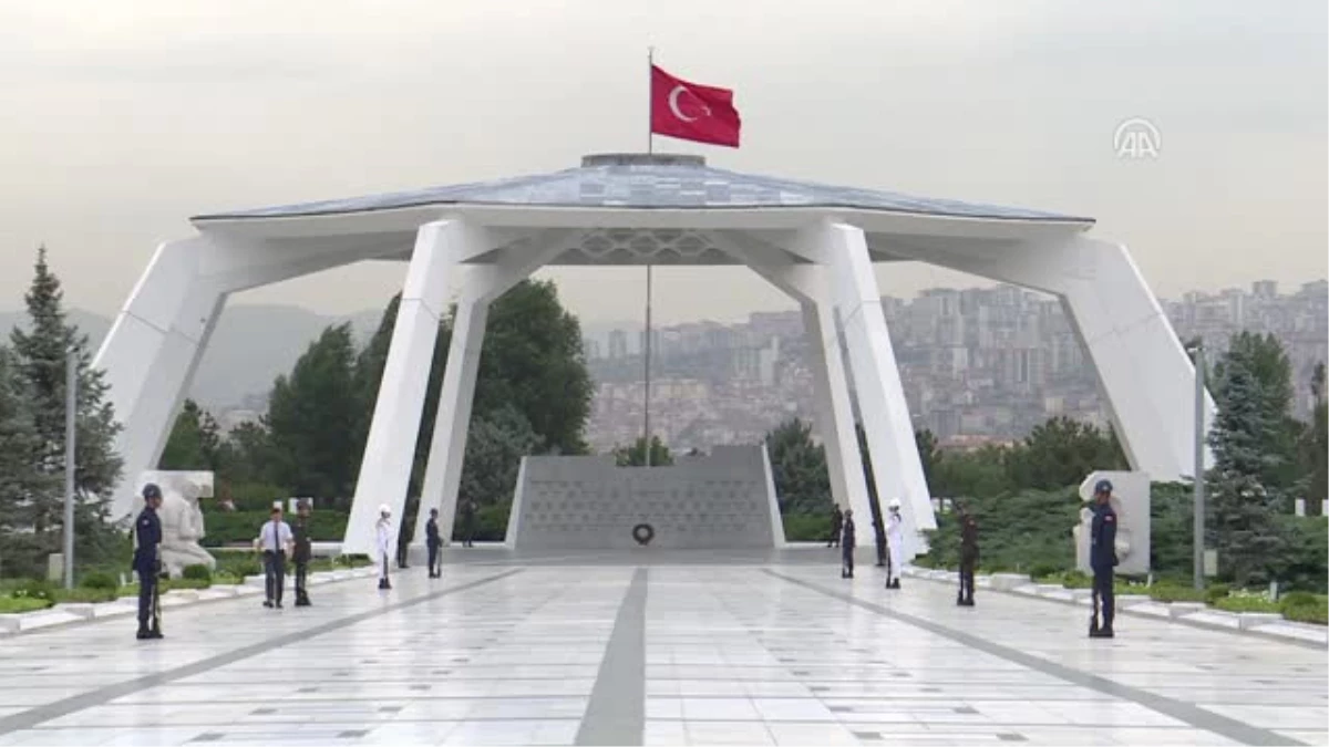 5. Cumhurbaşkanı Cevdet Sunay Mezarı Başında Anıldı