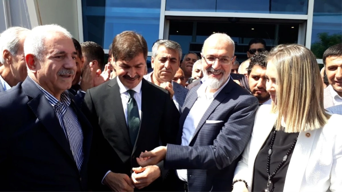 AK Parti Mardin Adaylarına Davul ve Zurnalı Karşılama