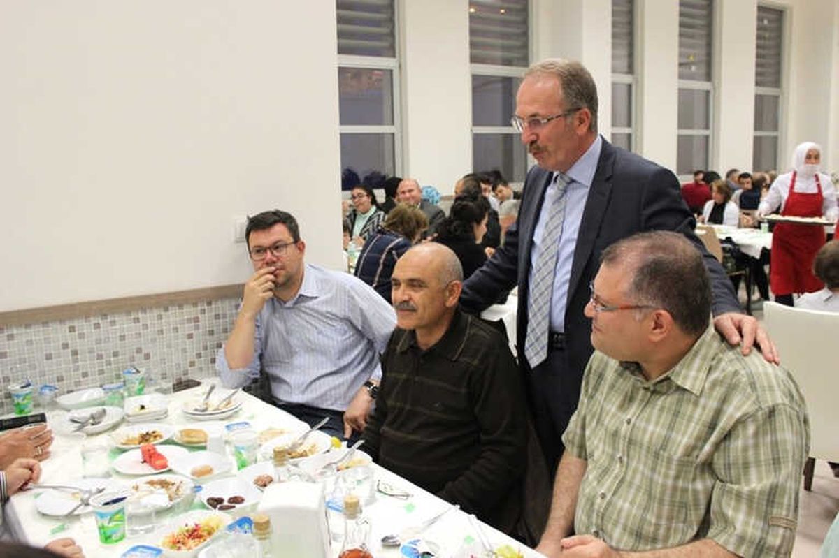Bartın Üniversitesi Ailesi İftar Yaptı
