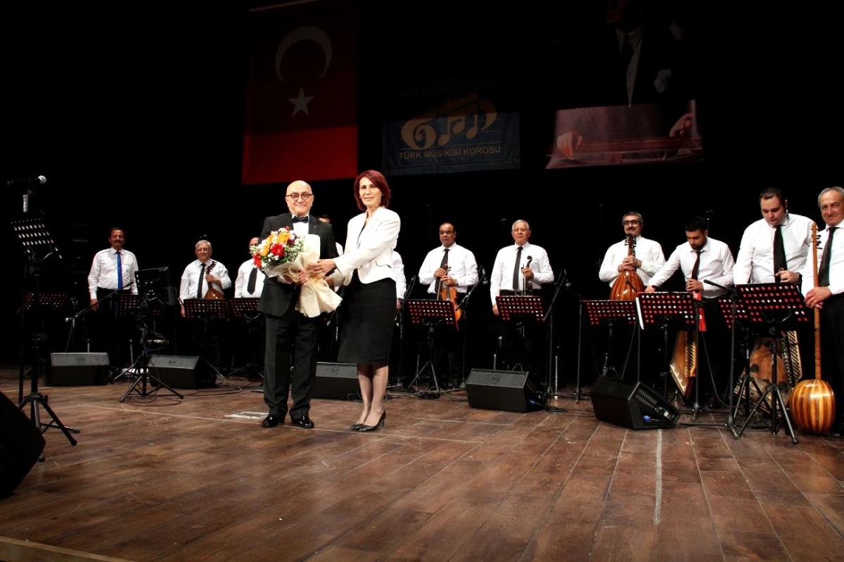 Büyükşehir\'den Türk Musikisi Korosu Ramazan Özel Konseri