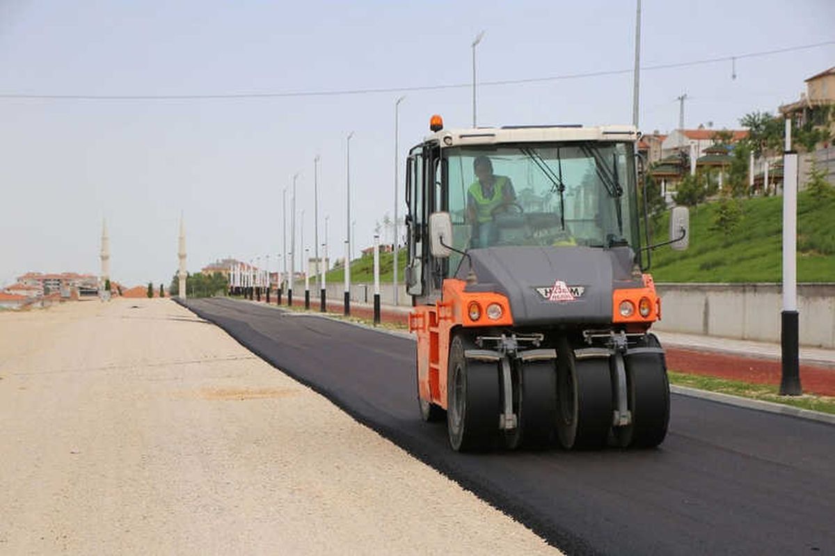 Karaman Belediyesi\'nde Asfalt Çalışmaları Sürüyor
