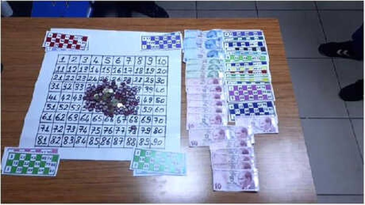 Kocaeli\'de 59 Kişi Kumar Oynarken Yakalandı