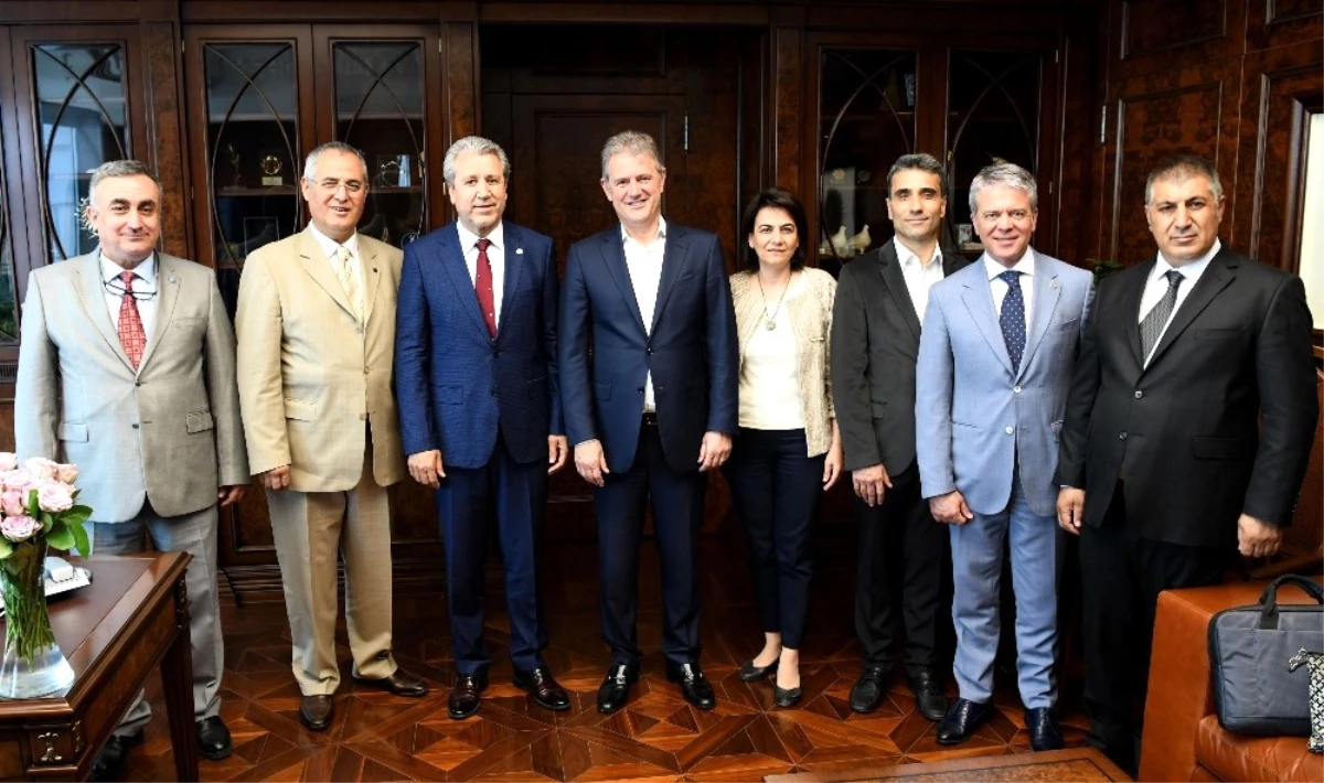 Rektör Budak, "Üniversite-sanayi İşbirliklerine Tüm Birikimimizle Hazırız"