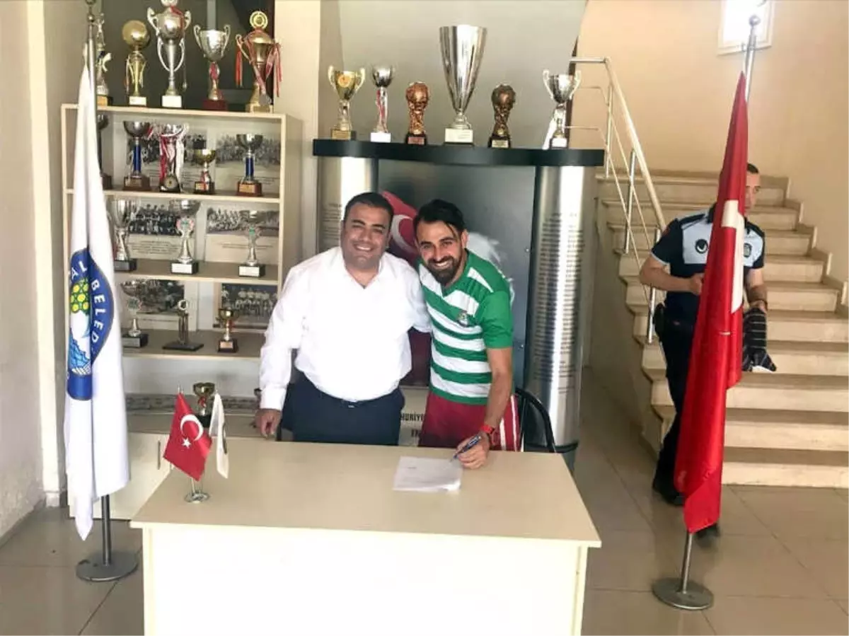 Salihli Belediyespor\'da Transfere Devam