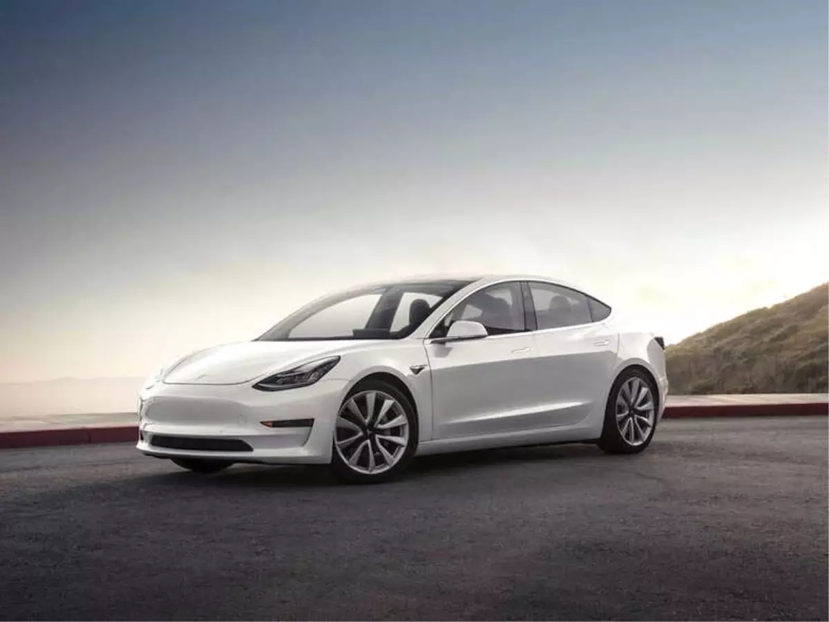 Tesla Model 3 Güvenli Bulunmadı