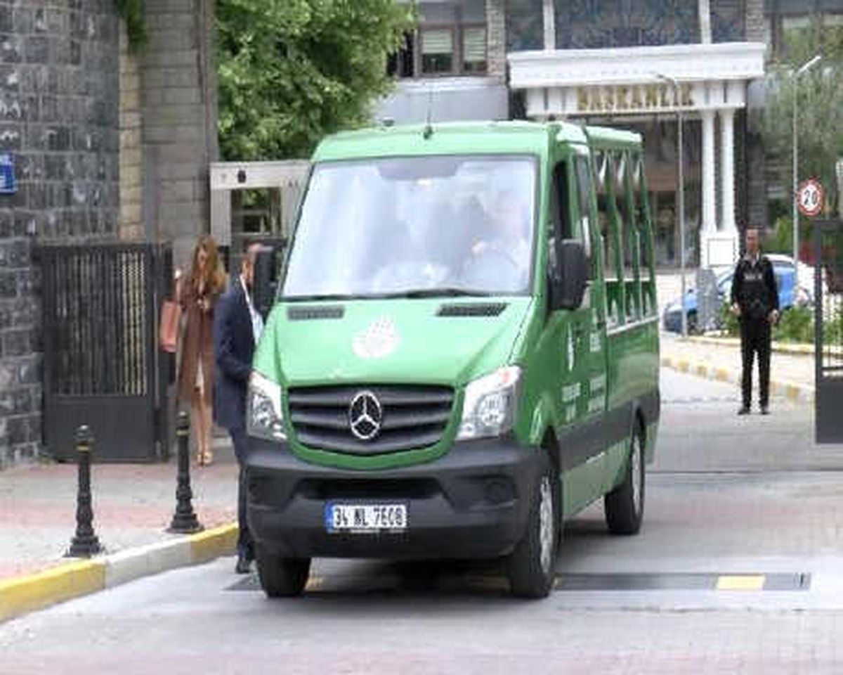 Acil Servis Önünde Öldürülen Çiftin Cenazeleri Adli Tıp Kurumu\'ndan Alındı
