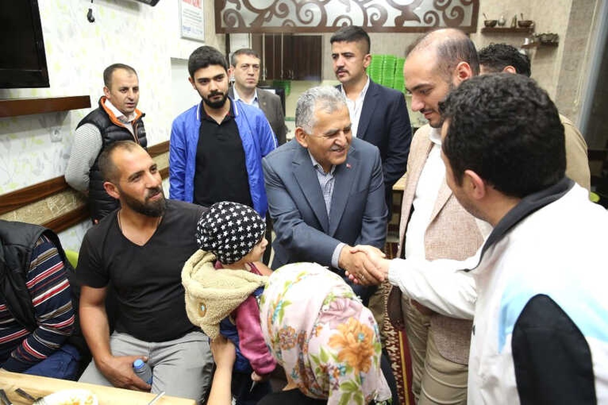 Başkan Büyükkılıç Köşke Mahallesini Ziyaret Etti