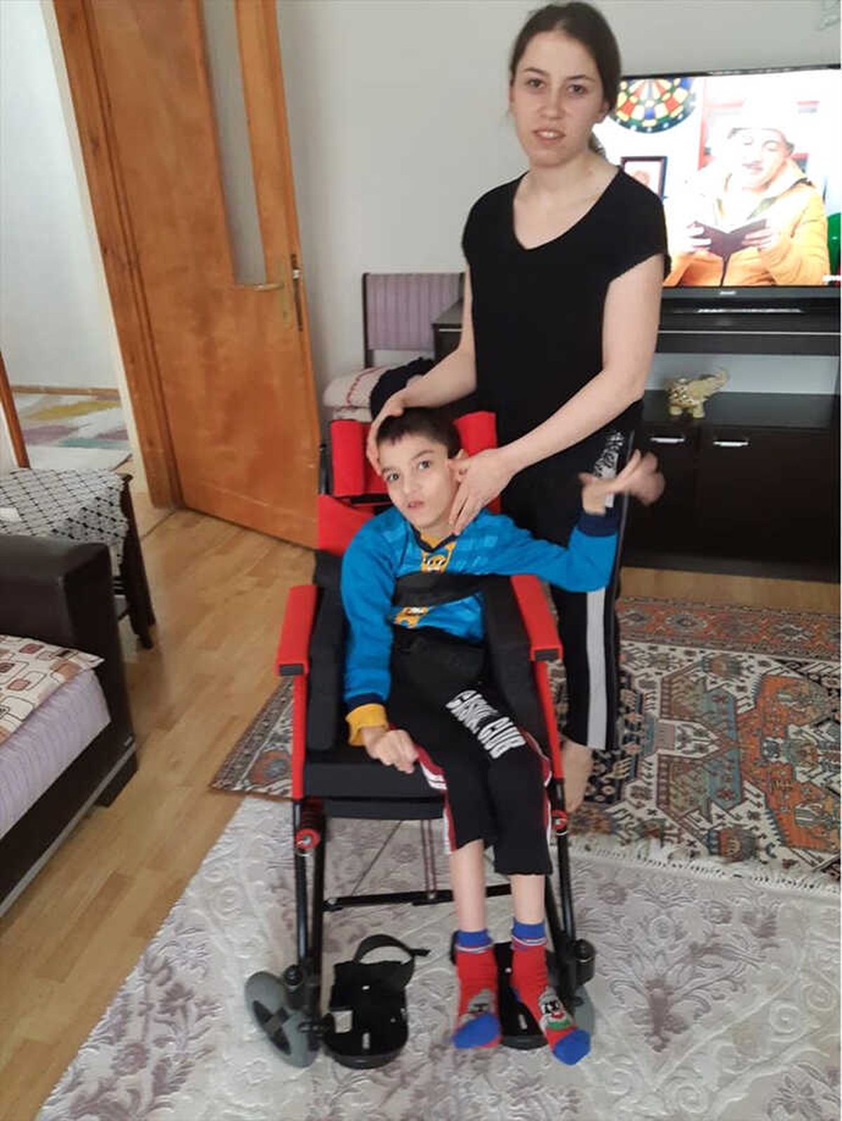 Beypazarı\'nda 30 Engelliye Tekerlekli Sandalye Desteği