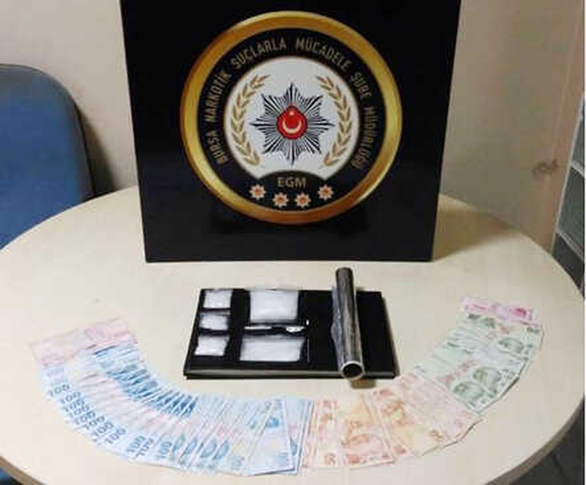 Bursa\'yı Birbirine Kattılar, Polisten Kaçamadılar
