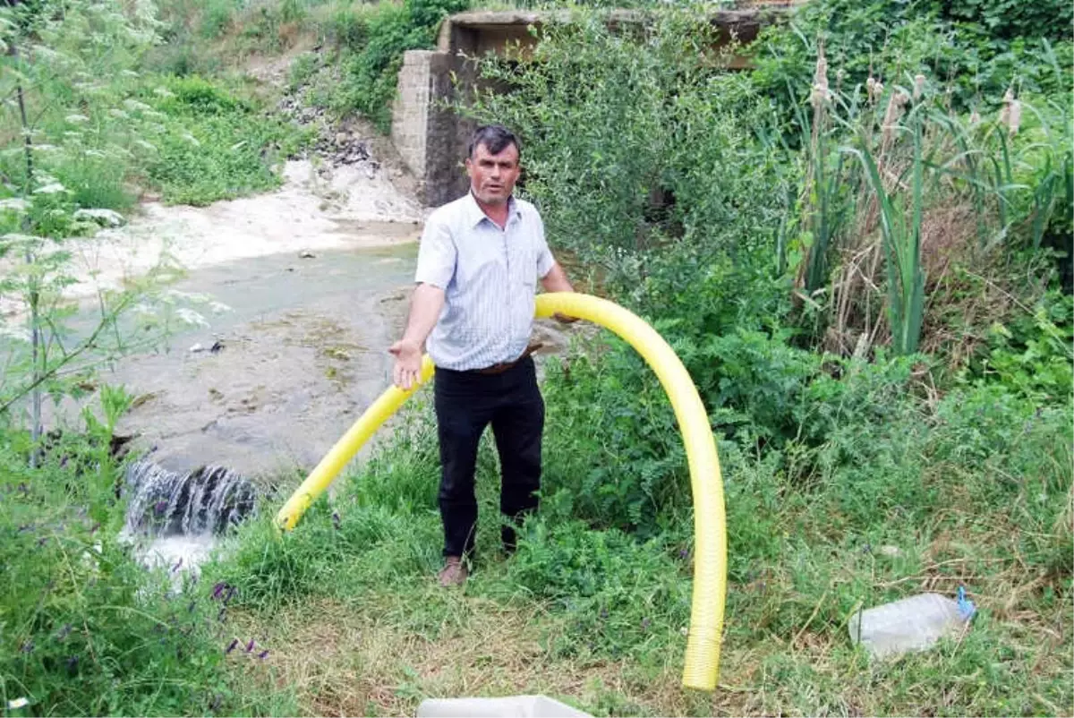 Güpegündüz Yaşanan Hırsızlık Mahalle Muhtarını Çileden Çıkardı