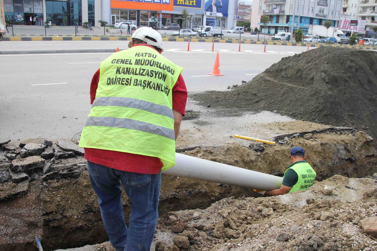 İskenderun\'da Altyapı Eksikleri Tamamlanıyor