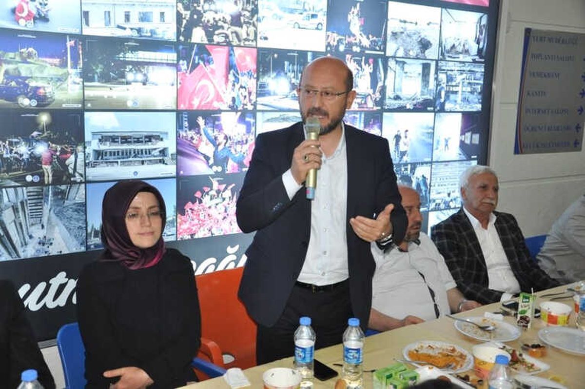 Niksar Belediye Başkanı Özcan: "Öğrenci Kardeşlerimiz Ailelerinin Bizlere Emanetidir"