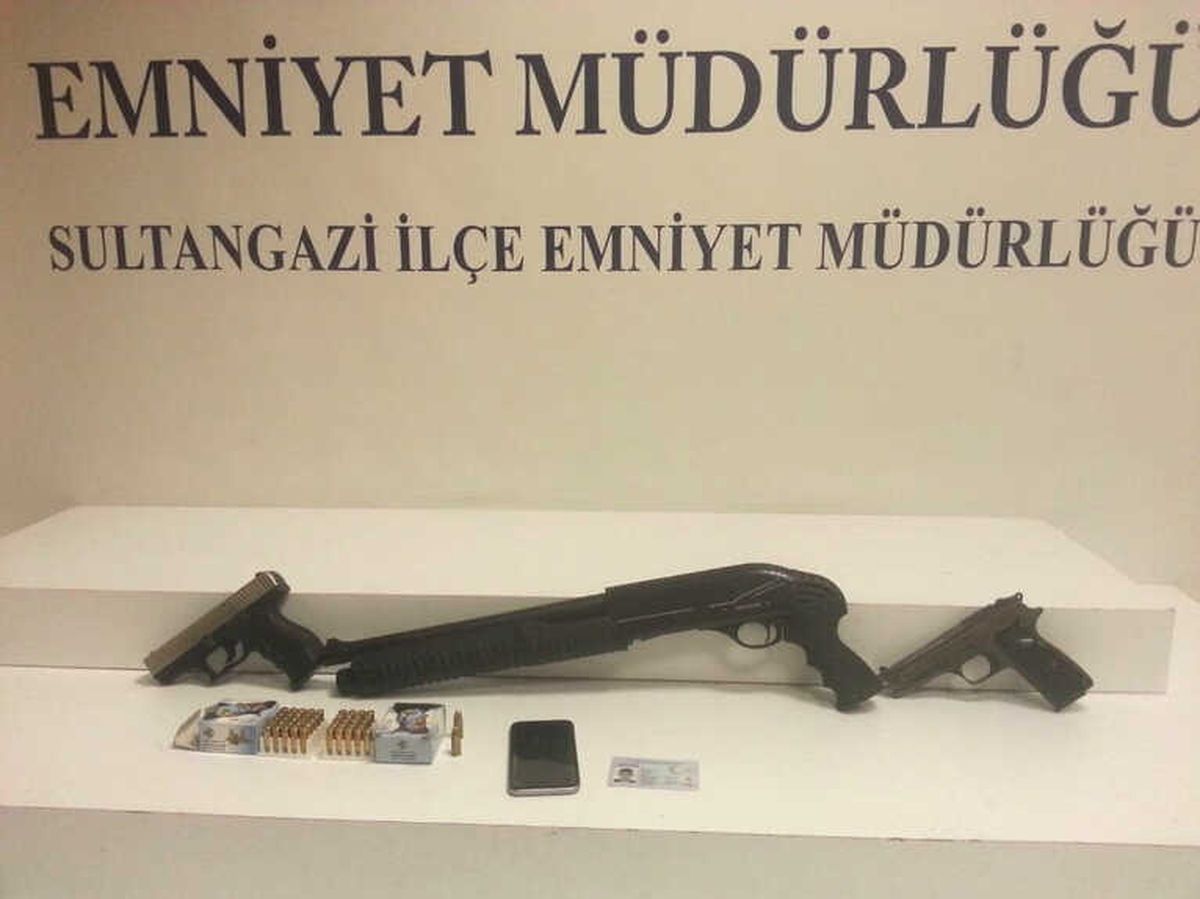 İstanbul\'da Gasp Makineleri Kıskıvrak Yakalandı