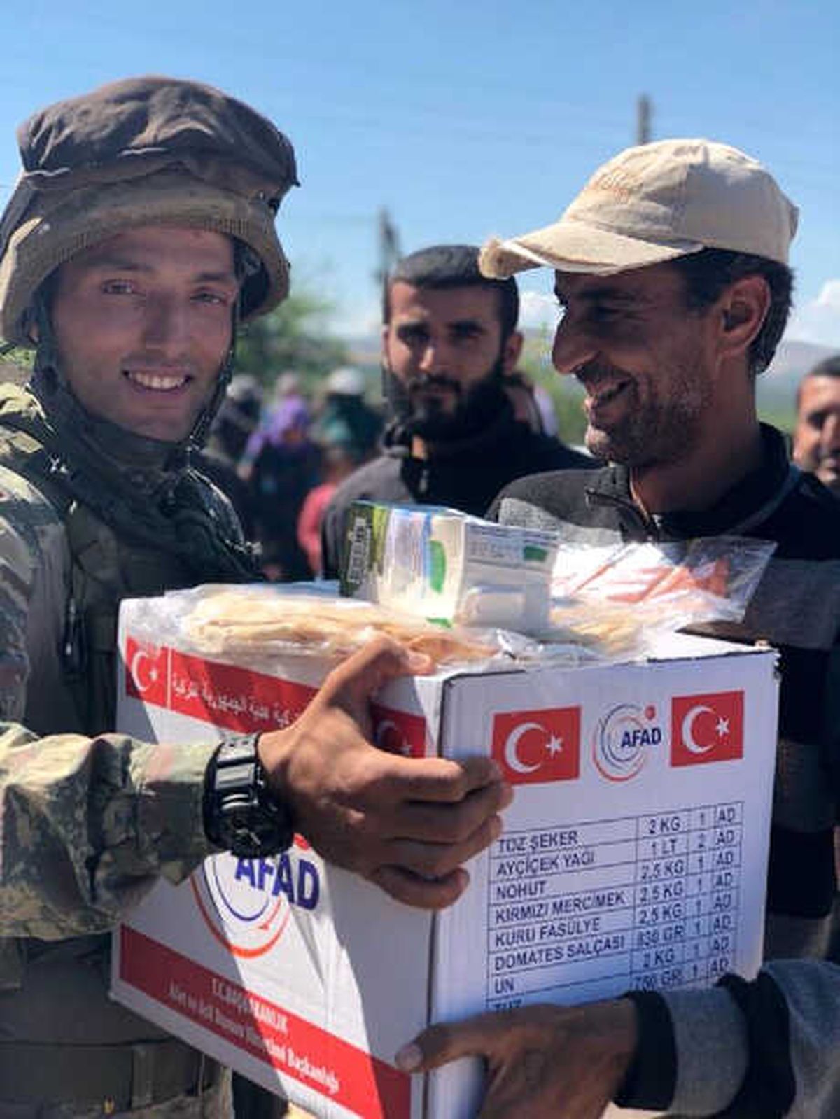 TSK ve Afad, Afrin\'de \'İnsani Yardım\' Desteklerini Sürdürüyor