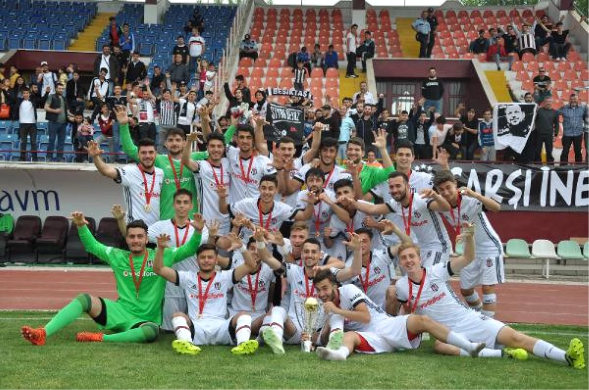 U21\'de Şampiyon Beşiktaş