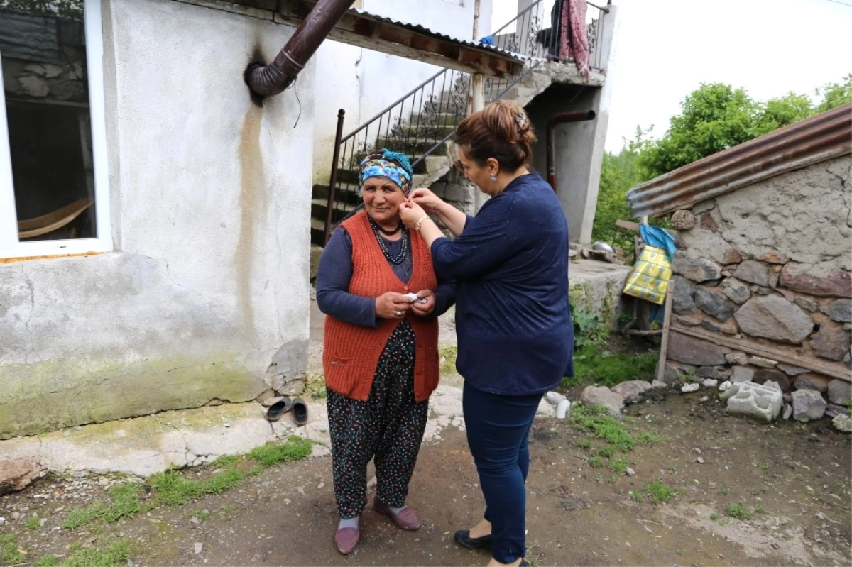 Validen Altın Küpe Talep Eden Reşe Nine Muradına Erdi