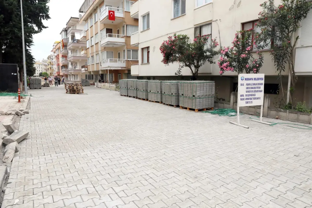 Yalı Mahallesi\'nde 20 Sokağa 10 Bin Metrekare Parke