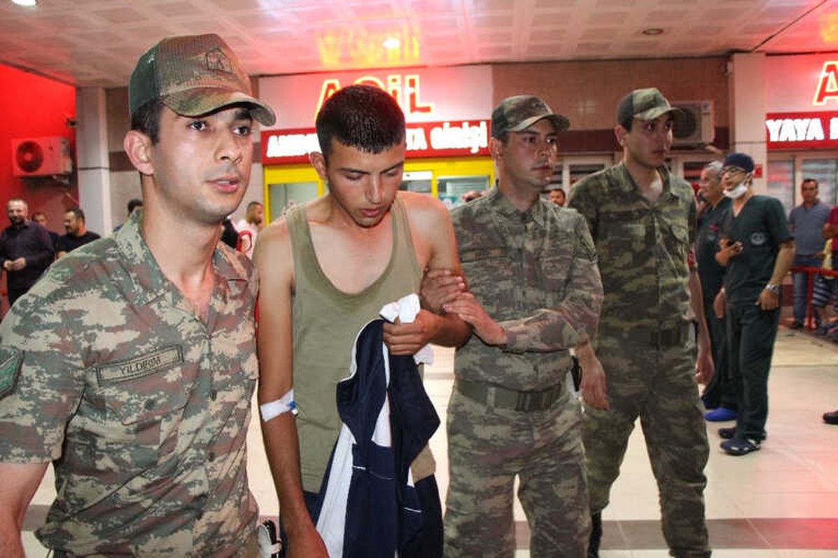 Amasya\'da 81 Asker İçtimada Sinek İlacından Etkilendi